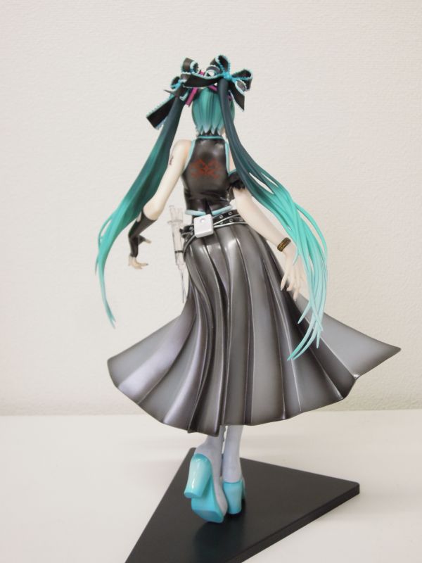 Hdge technical statue No.4 グラビティ・キトゥン Amazon.co.jp: Hdge