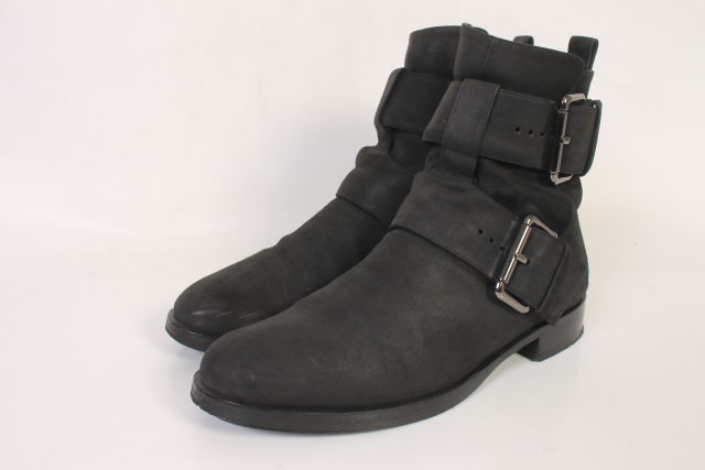 ピエールアルディ　カーフレザーベルトデザインブーツ[LFWO47880]