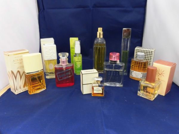 香水まとめて。　シャネル　ブルガリ　色々 香水 - BVLGARI シャネル CHANEL 香水のサブスクおすすめ7選！比較で