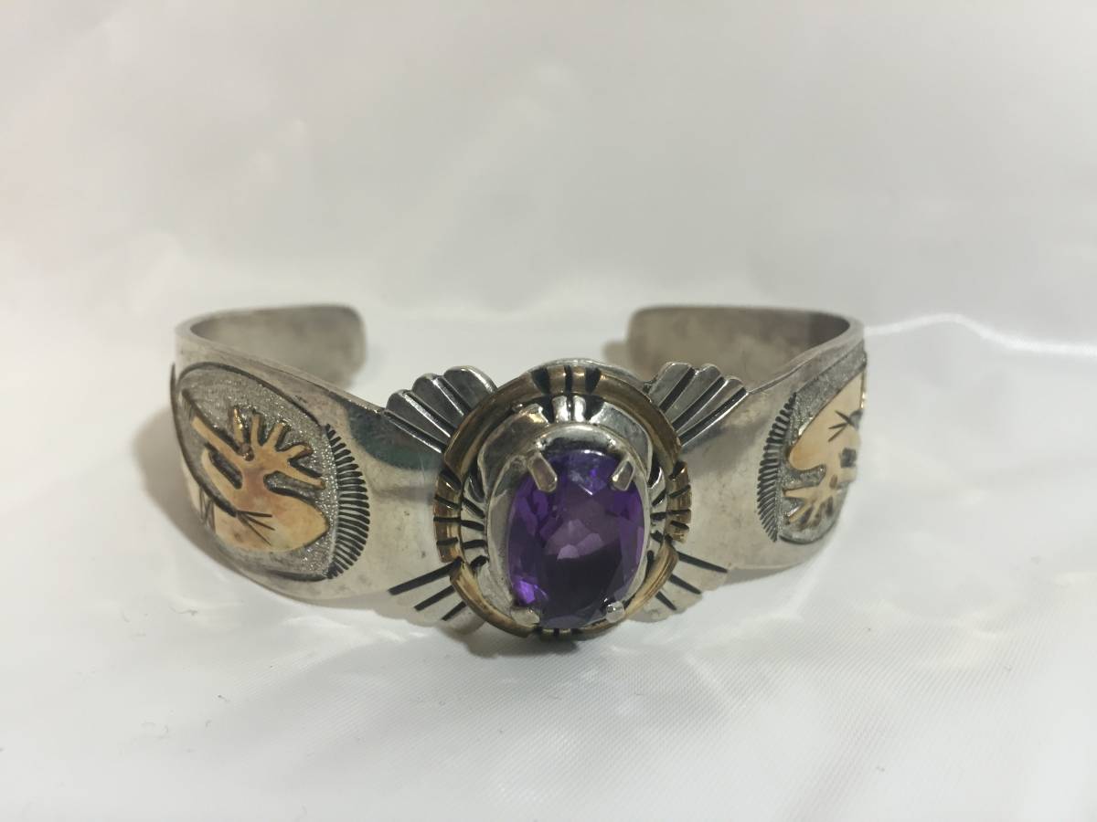 ホピ族 ココペリ バングル 1/20 12KG GF 石付き アーティスト名刻印あり ホピ族のブレスレット・バングル ホピ族 〔アメリカインディアンが創る〕 Fletchard Namingha&frasl;フレッチャード・ナミンハ インディアンジュエリー・ココペリ