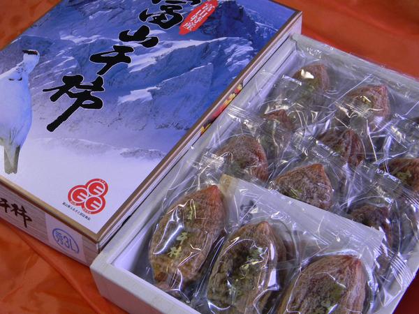 ★初入荷！富山産「ほし柿」化粧箱入新登場！（２L～３L)