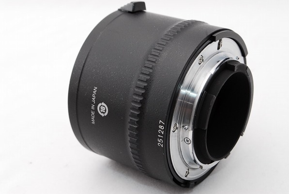 ☆超美品☆ニコン　NIKON AF-S TELECONVERTER TC-20E III　テレコンバーター