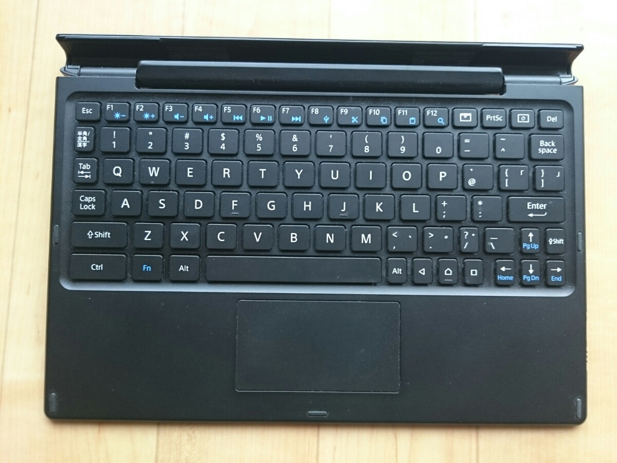 Sony XperiaZ4 タブレット bluetoothキーボード