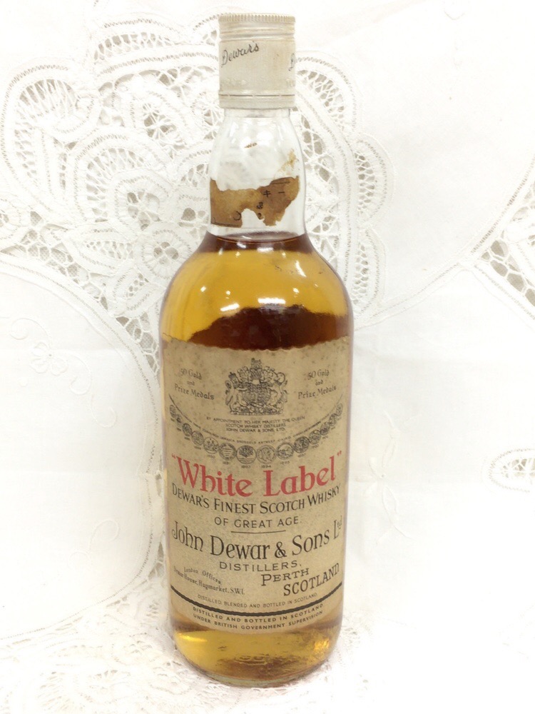 Dewar's White Label スコッチウイスキー 古酒 黒紋章 特級 Amazon.co