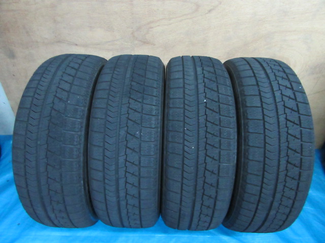 バリ溝 ブリヂストン 215/60R17 VRX 4本セット 2013年製 スタッドレス 