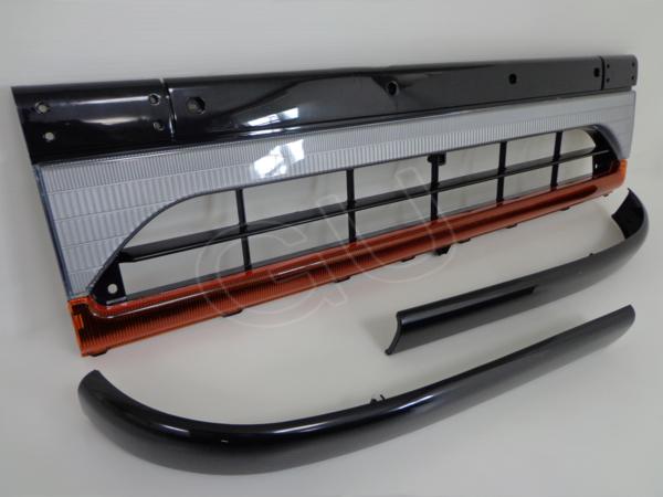 ミツビシ NEW キャンター 前期 ワイド 用 フロント アッパー グリル 3分割 タイプ FE62 FE63 FE64 FE65 FE66 MC139981 ④