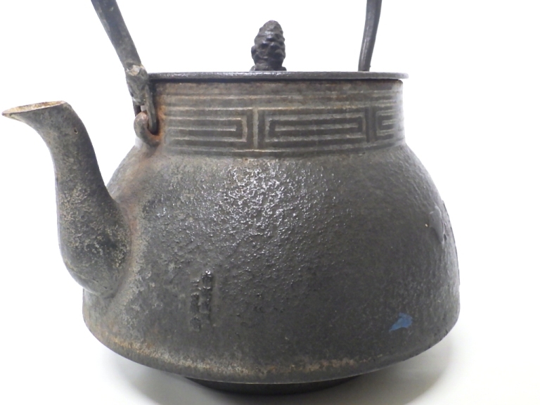 南部鉄瓶 三巖堂1955年製骨董 70年前の南部鉄瓶 2026年最新】Yahoo