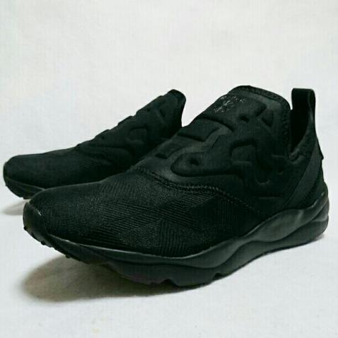 新品/Reebok/リーボック/FURYLITE SLIP-ON ARCH/スニーカー/23.5cm 