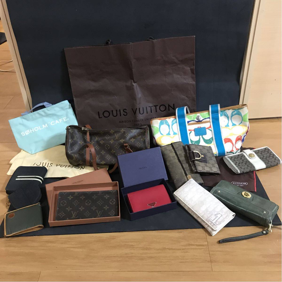 １円スタート★ヴィトン GUCCI プラダ ディオール など 13点セット