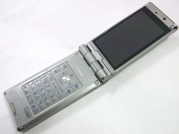 格安，100%新品 F-8913 ドコモ P906i メタル(携帯電話)｜売買されたオークション情報、yahooの商品情報をアーカイブ公開 - オークファン パナソニック、松下通信工業