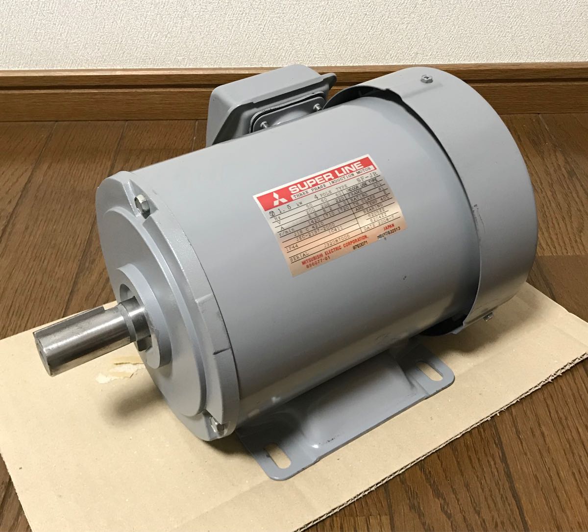 三菱電機 SF-JR 0.4kw 4P 200V モーター 400W 標準モータ 未使用品 □