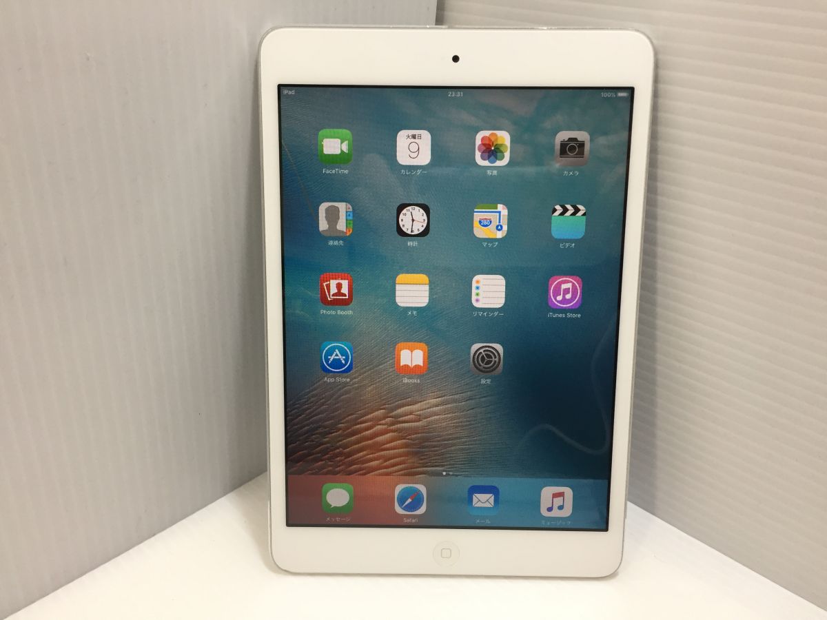 Apple iPad mini Wi-Fi 32GB MD532J/A ホワイト＆シルバー 本体のみ /C5