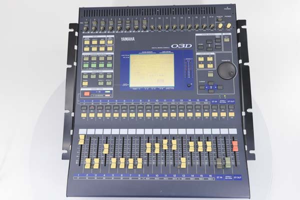 JUNK]USED YAMAHA 03D DIGITAL MIXING CONSOLE デジタルミキシング