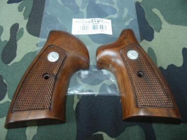 マルシン アナコンダ 8インチ マットブラックABS 木製グリップ