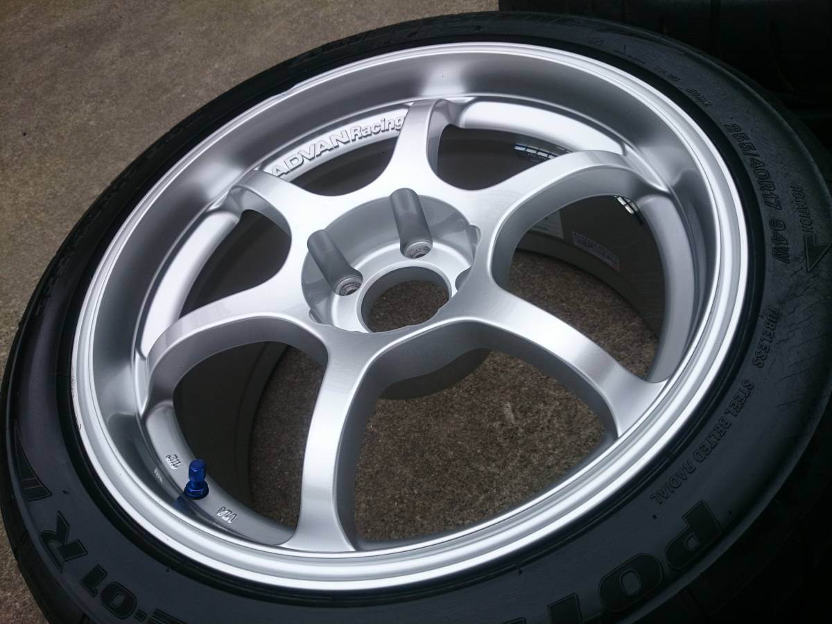 軽量！深リム！YOKOHAMA アドバン ADVAN Racing RG-D 17インチ 8J/9J
