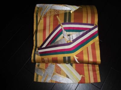 ♪９８７☆大正浪漫・縞地・糸車刺繍柄・名古屋帯
