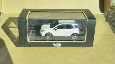 大得価，送料無料 SUBARU スバル フォレスターXT １/４３(乗用車)｜売買されたオークション情報、yahooの商品情報をアーカイブ公開 - オークファン 乗用車