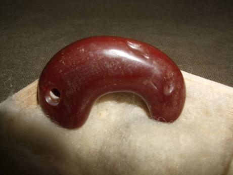 古墳期 古墳 発掘 勾玉 赤瑙勾玉 めのう勾玉 翡翠勾玉 瑪瑙 出土 縄文 弥生