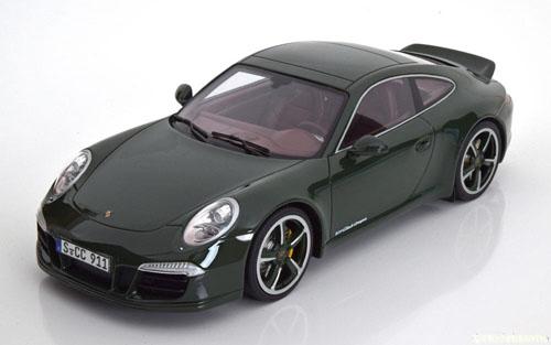 GT-SPIRIT　1/18　ポルシェ・991カレラ S Club Coupe　darkgreen　2013