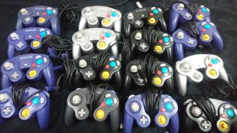 NINTENDO GAMECUBE 純正 ゲームキューブ コントローラー16個セット ステレオAVケーブル GBAケーブル ジャンク扱い