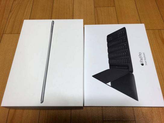 9.7インチ Pro iPad 128GB Apple docomo セルラー ゴール SIMフリー 