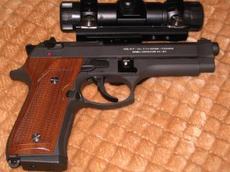 MGC ベレッタ M92F エースポイントII ダットサイト 木製グリップ 固定