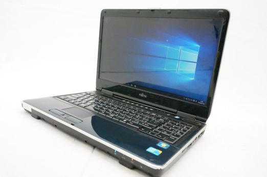 FMV-BIBLO NF⁄G70 富士通 Core i5 FUJITSU FMVNFG70R 最新Windows10+ 