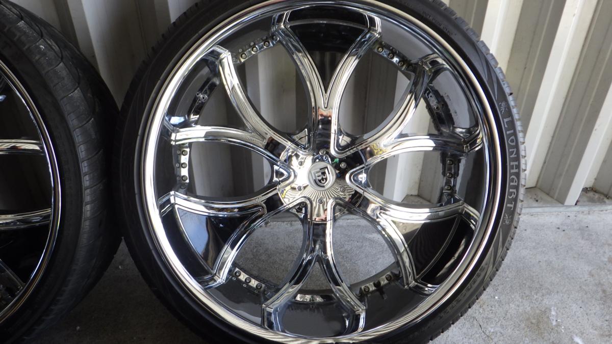 タンドラ 26インチ LEXANIクロームホイールセット タンドラ 26インチ LEXANIクロームホイールセット