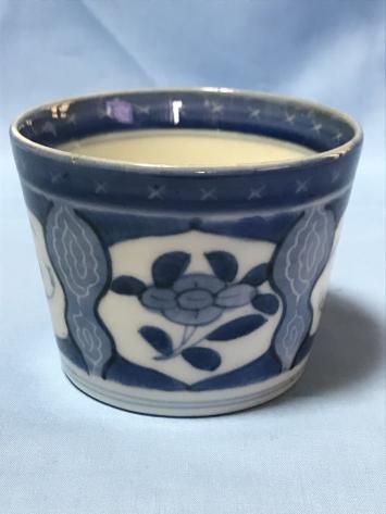 古伊万里 染付 瓢箪 花 コウモリ文 蕎麦猪口