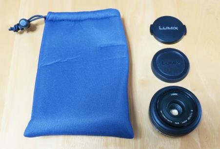 カメラ LUMIX H-H020 単焦点レンズ 専用ポーチ付き