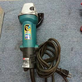 makita マキタ ディスクグラインダ 9533BL マキタ | 100mmディスク