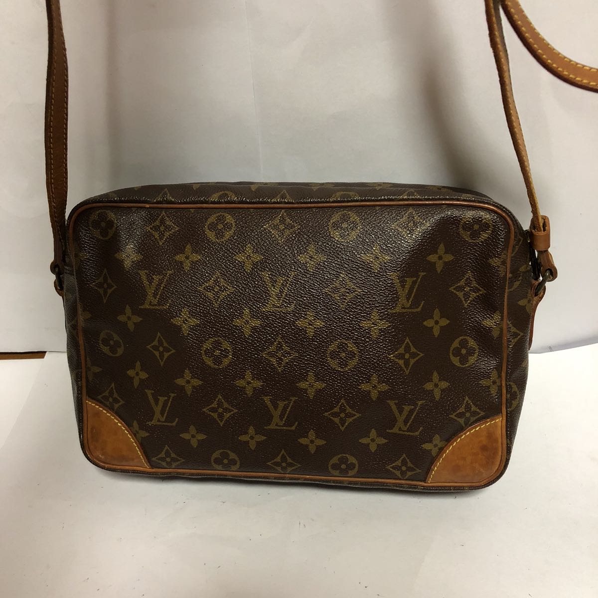 LOUIS VUITTON ルイ ヴィトン バッグ トロカデロ27 ショルダーバッグ