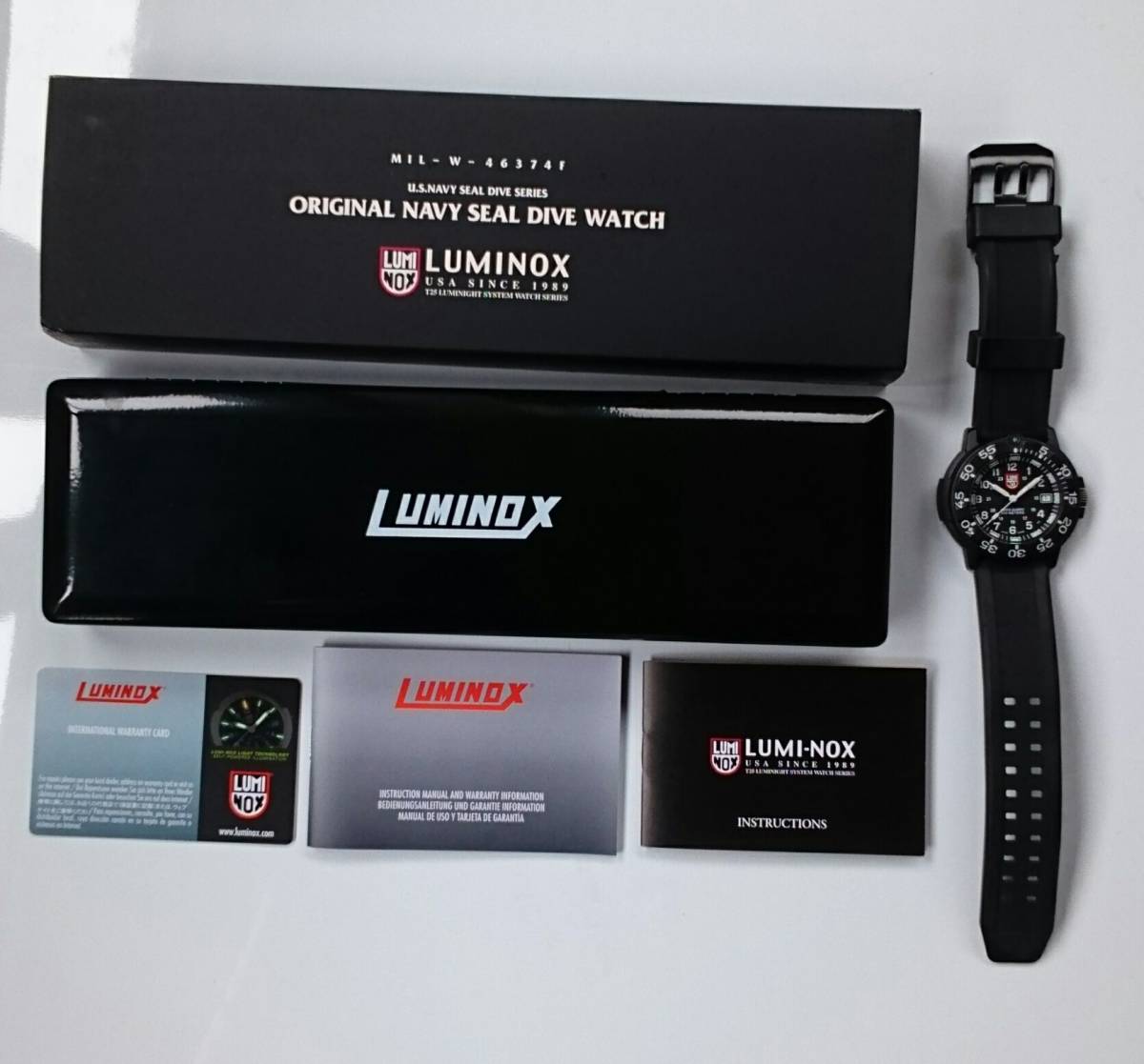 ルミノックス LUMINOX SERIES 3000 電池交換・清掃済 ブランド腕時計 