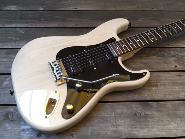 Charvel(シャーベル) CST-060？ 90年代日本製 フェンダーヘッド Yahoo!オークション - 動作良好 新品弦 90s シャーベル CST-060-SSH ス