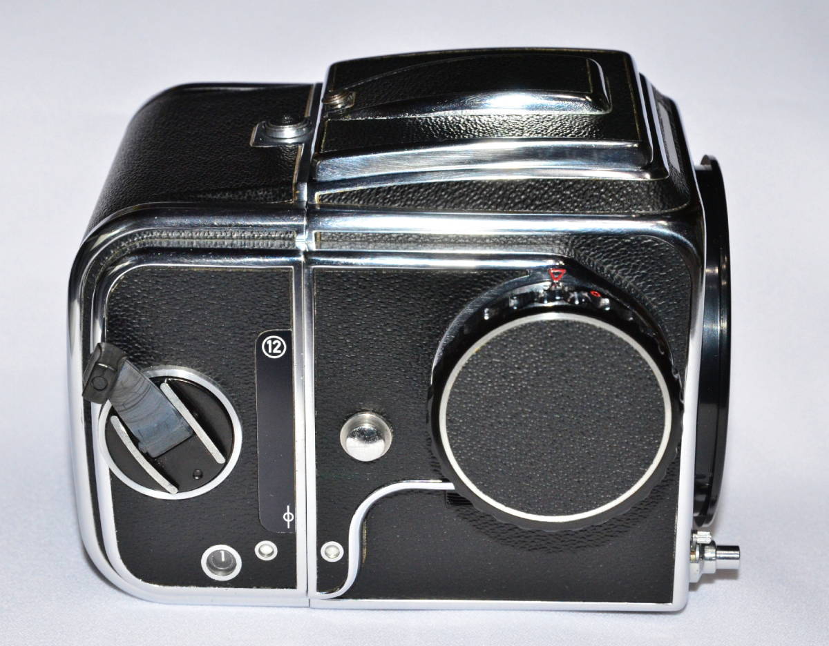 ハッセルブラッド HASSELBLAD 500CとA12マガジン 【公式通販】