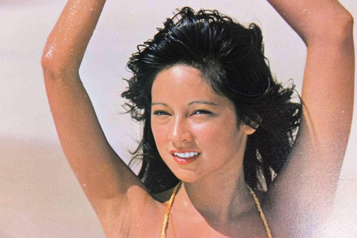 アグネスラム ビキニ 水着 ポスター 昭和レトロ Agnes Lum(あ行)｜売買