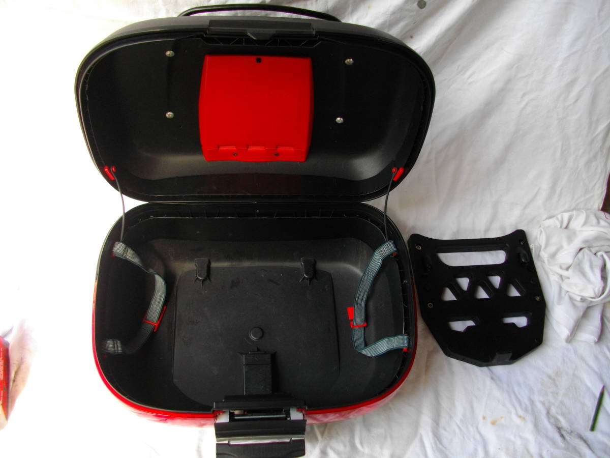 新品・即決】GIVI S410 トロリーベース モノキーベース用 モノキー