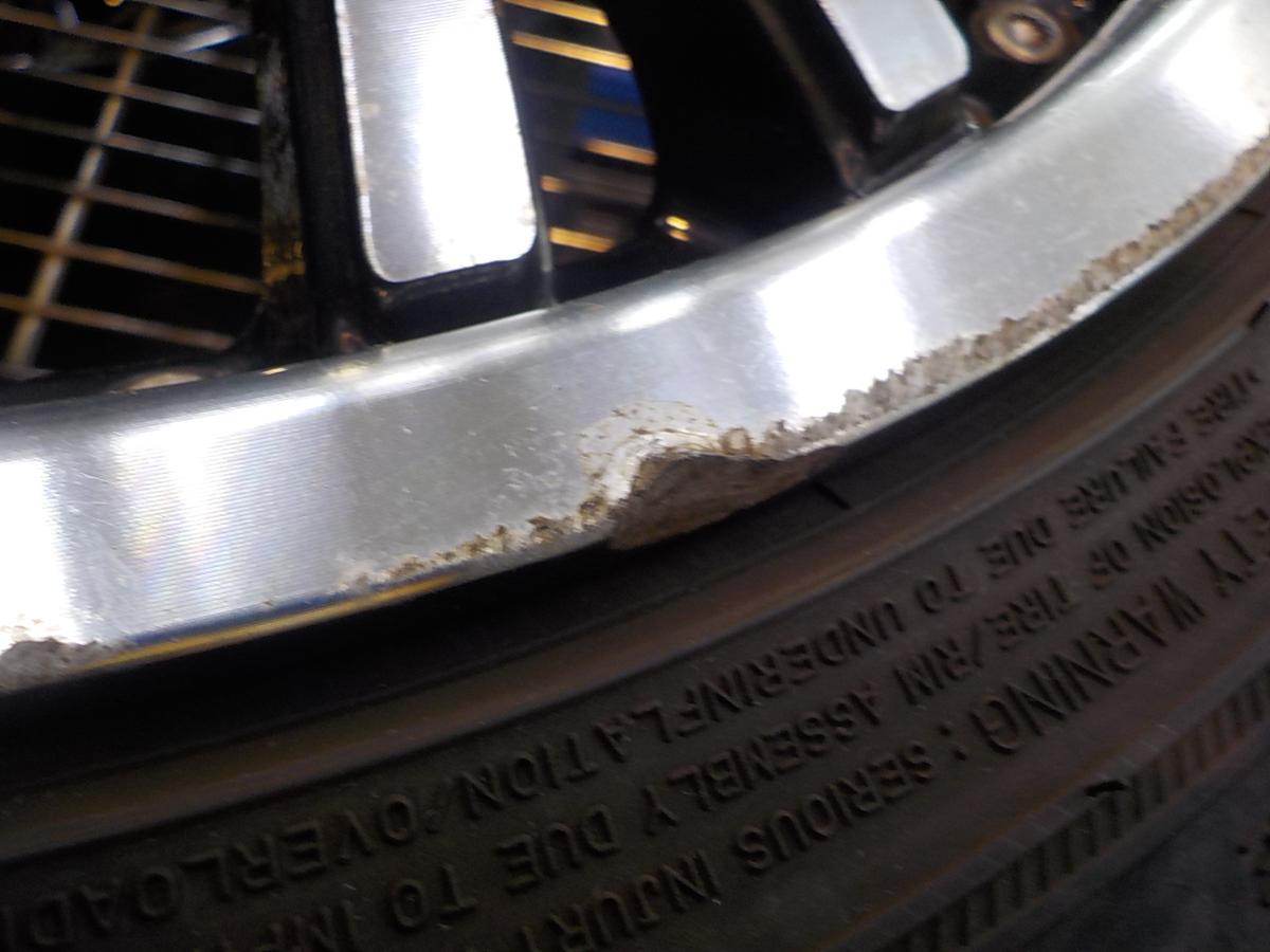 □WORK ワーク EUROLINE 17×7J ET35 4穴/5穴 PCD100 ☆205/45R17 [529E 