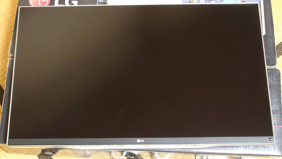 LG 27UD68-W 4K - モニター ディスプレイ | Monitor 27インチ⁄4K(3840 