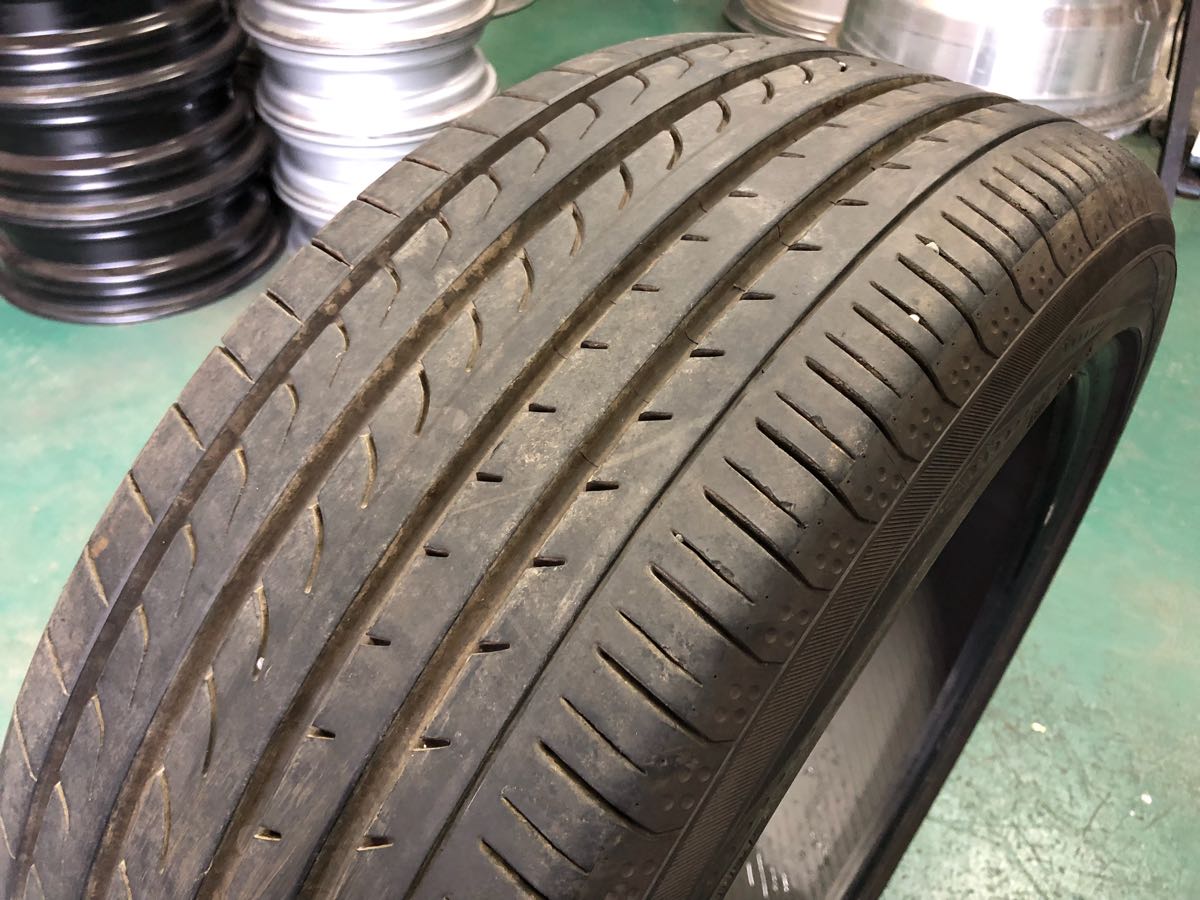 ヨコハマタイヤ ヨコハマ ブルーアースRV02 225／45R18 