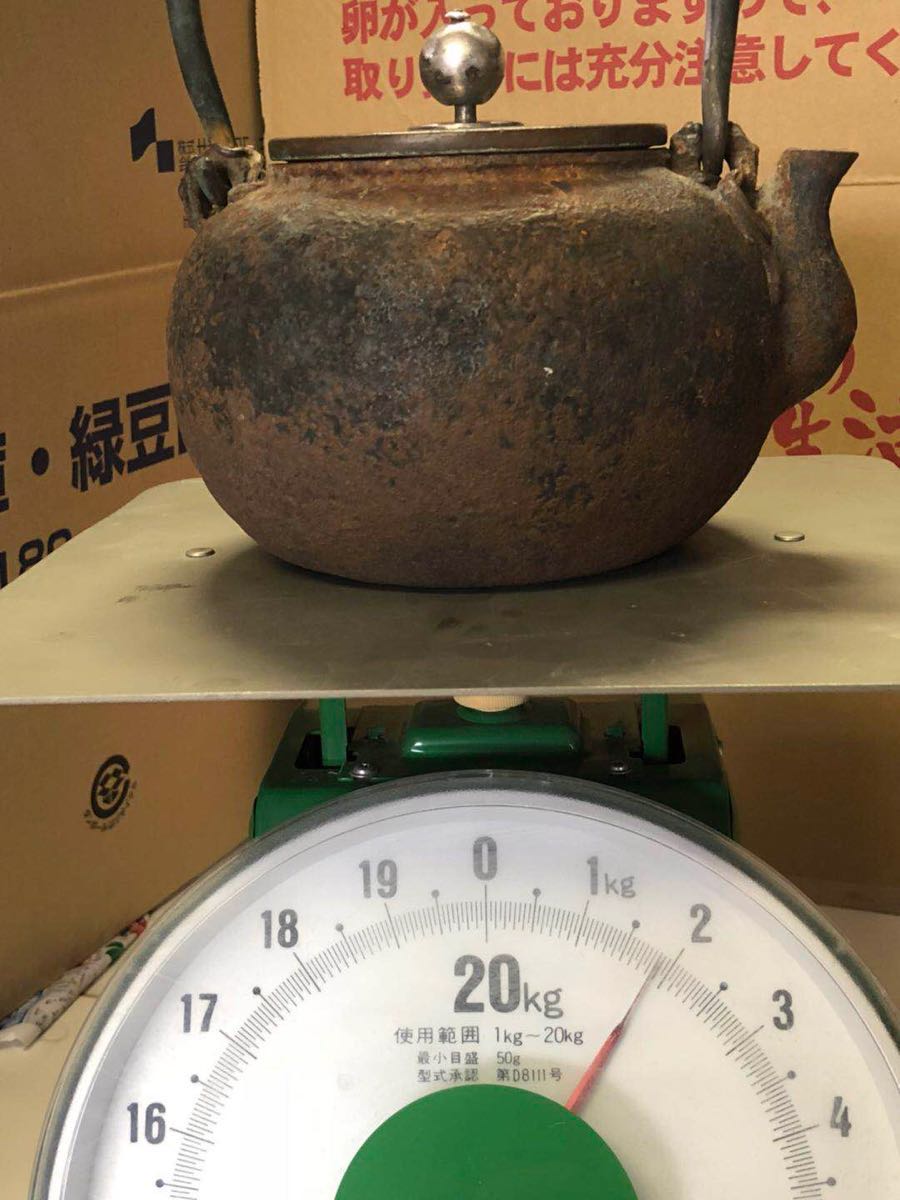 安い，定番人気】 日本亀文 鉄瓶 銀象嵌提手 銅蓋 銀座銀摘