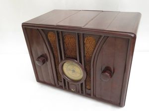 値下げします。シャープ 管球ラジオ クラシック アンティーク 骨董