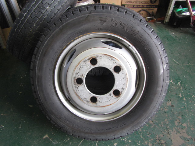 Tire 205／70r17．5 115／113lの通販 Tires 265⁄70R17 タイヤ 205⁄70r17