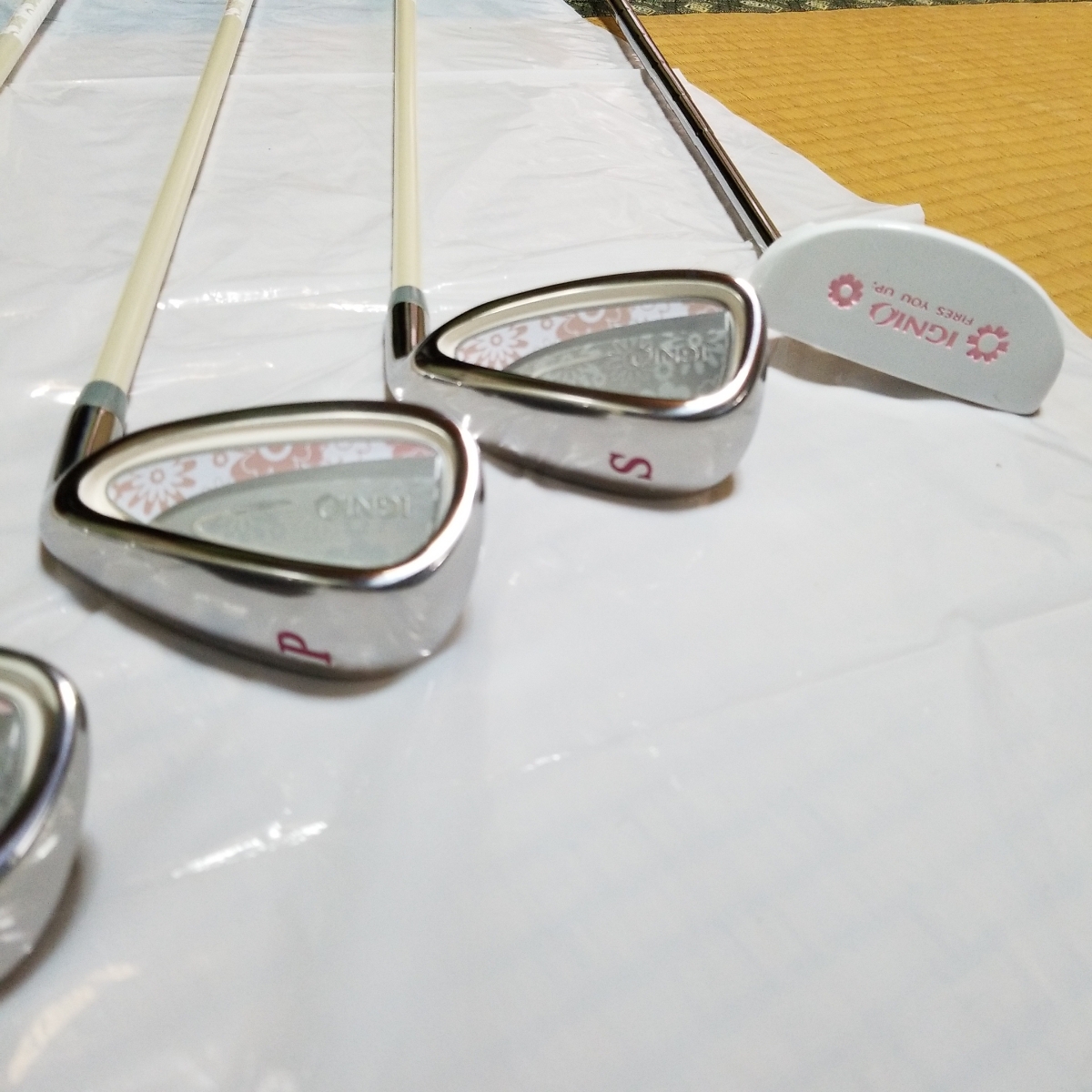 美品 IGNIO イグニオ 豪華8本セット IGNIO イグニオ レディースゴルフ