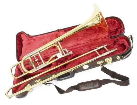 中古 YAMAHA ヤマハ Xeno YSL-8820 トロンボーン テナーバス 管楽器 楽器 演奏 音楽 ハードケース W3173648