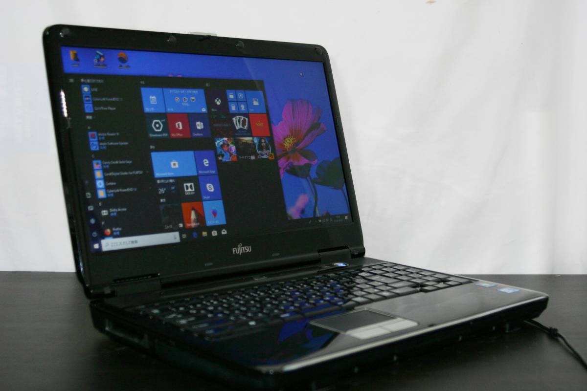 Windows10☆快適！すぐ使える爆速Core i5 FUJITSU LIFEBOOK AH550/5BC 