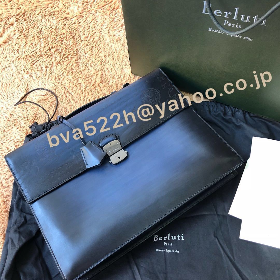国内正規品】Berlutiベルルッティ ESUO カリグラフィ レザー ブリーフ 