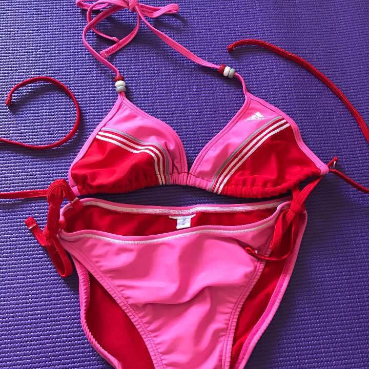 Adidas 水着 三角 ビキニ アディダス 光沢 ピンク S のスポーツビキニ 品 ビーチバレー ジム インスタ 活躍 シンプルビキ ツーピース 売買されたオークション情報 Yahooの商品情報をアーカイブ公開 オークファン Aucfan Com