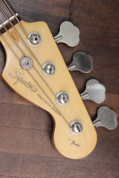 H▽【USED】Squier by Fender スクワイア エレキベース/プレシジョンベース ソフトケース付き by ブランド：Squier FENDER商品一覧｜中古・リサイクル | スクワイヤー エレキギター