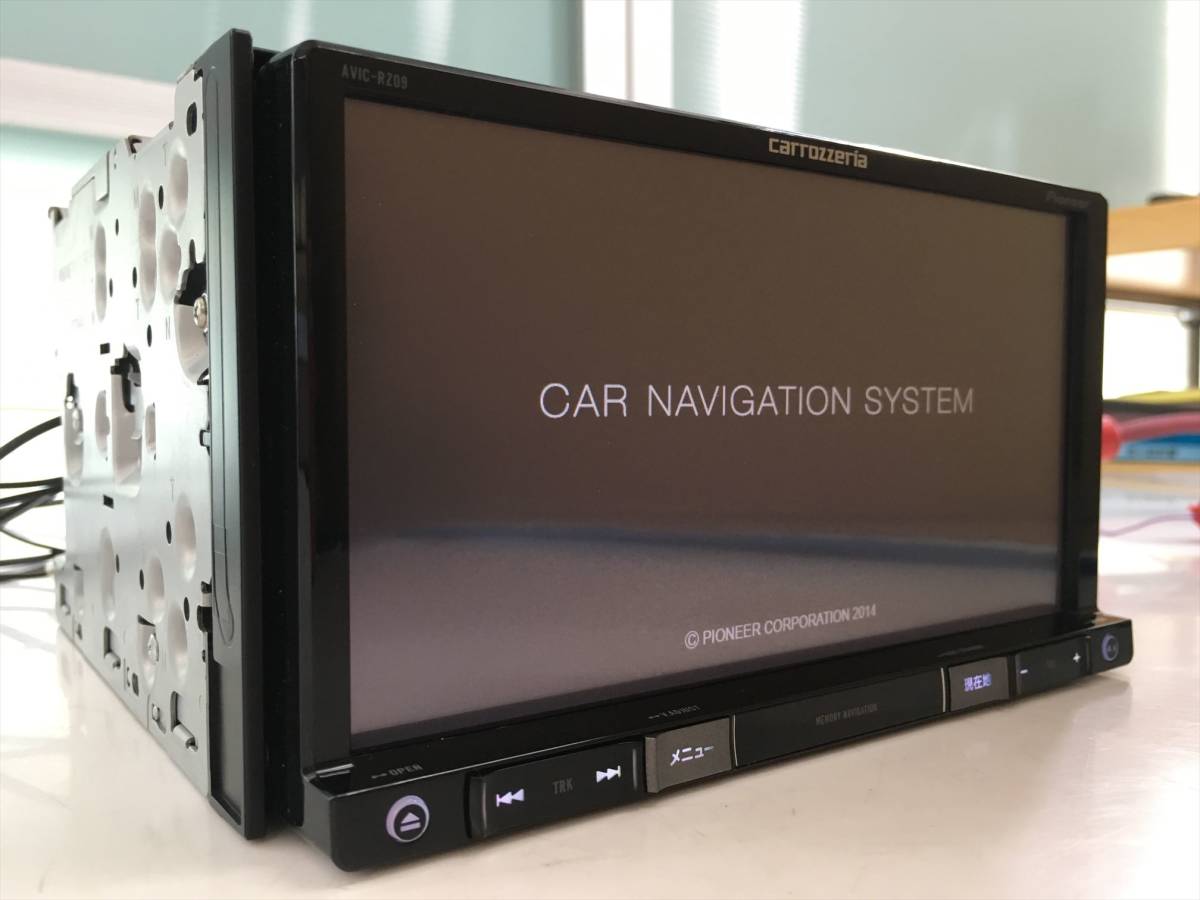 車 AVIC-RZ09 カロッツェリア メモリーナビ 地デジ Bluetooth
